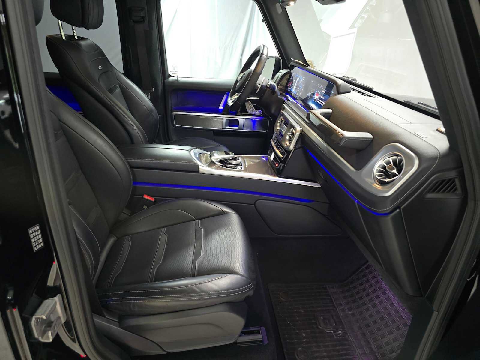 Used 2024 Mercedes-Benz G 63 AMG 4MATIC image 12