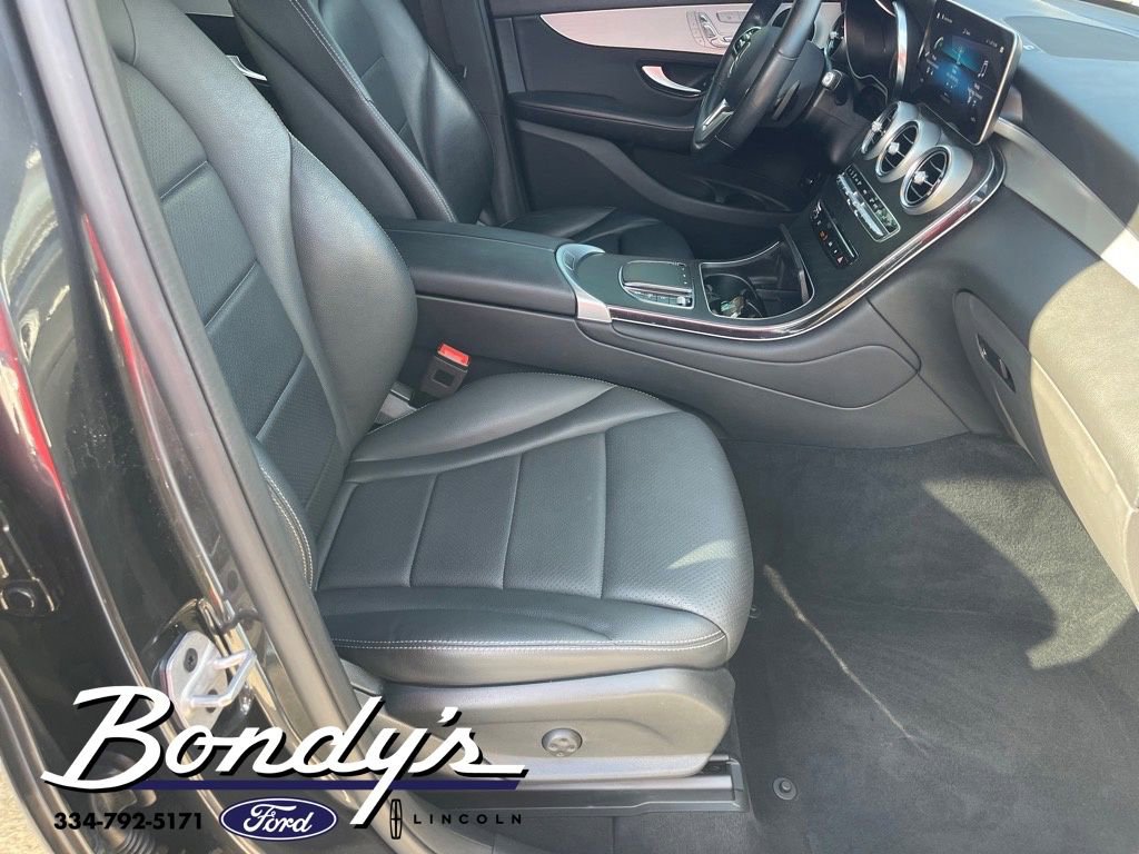 Used 2021 Mercedes-Benz GLC 300 image 22