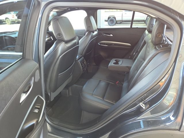 Used 2021 Cadillac XT4 Premium Luxury w/ Sun And Sound Package AWD/4WD image 47