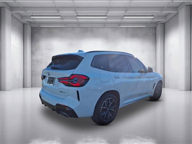 Used 2024 BMW X3 xDrive30i w/ Premium Package image 3