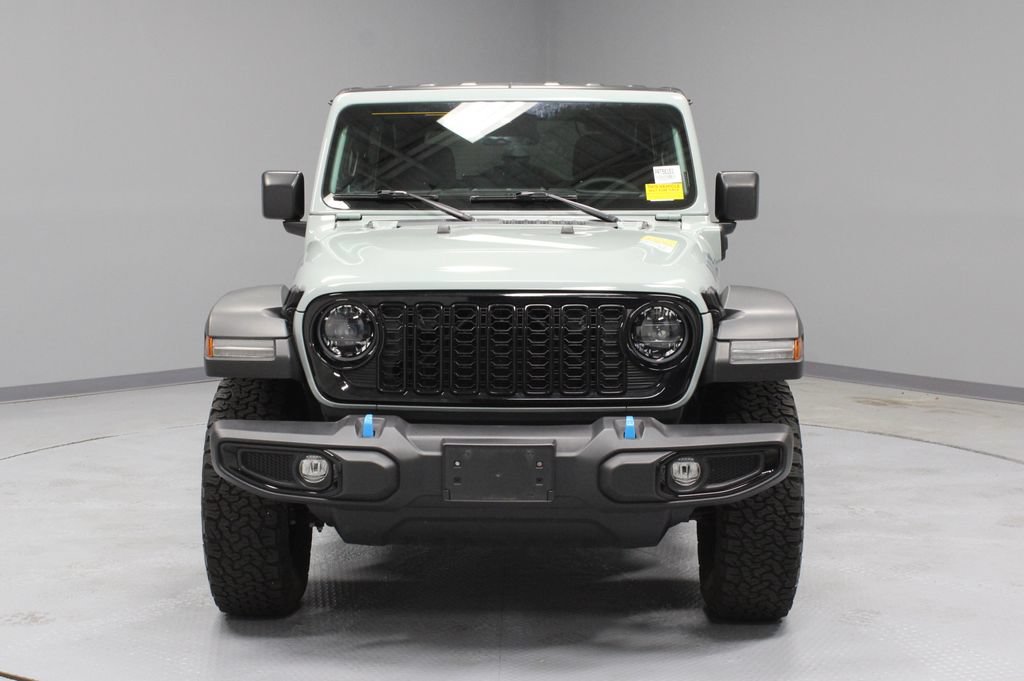 Used 2024 Jeep Wrangler Unlimited AWD/4WD image 5
