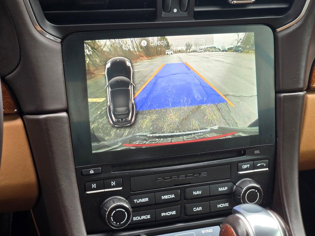 Used 2017 Porsche 911 Turbo image 21