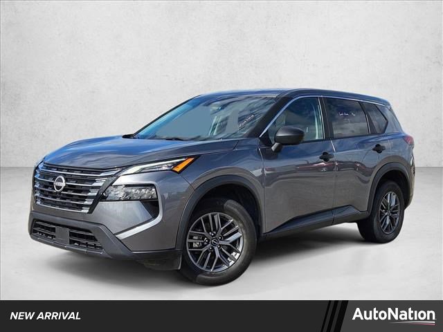 Used 2024 Nissan Rogue S image 1