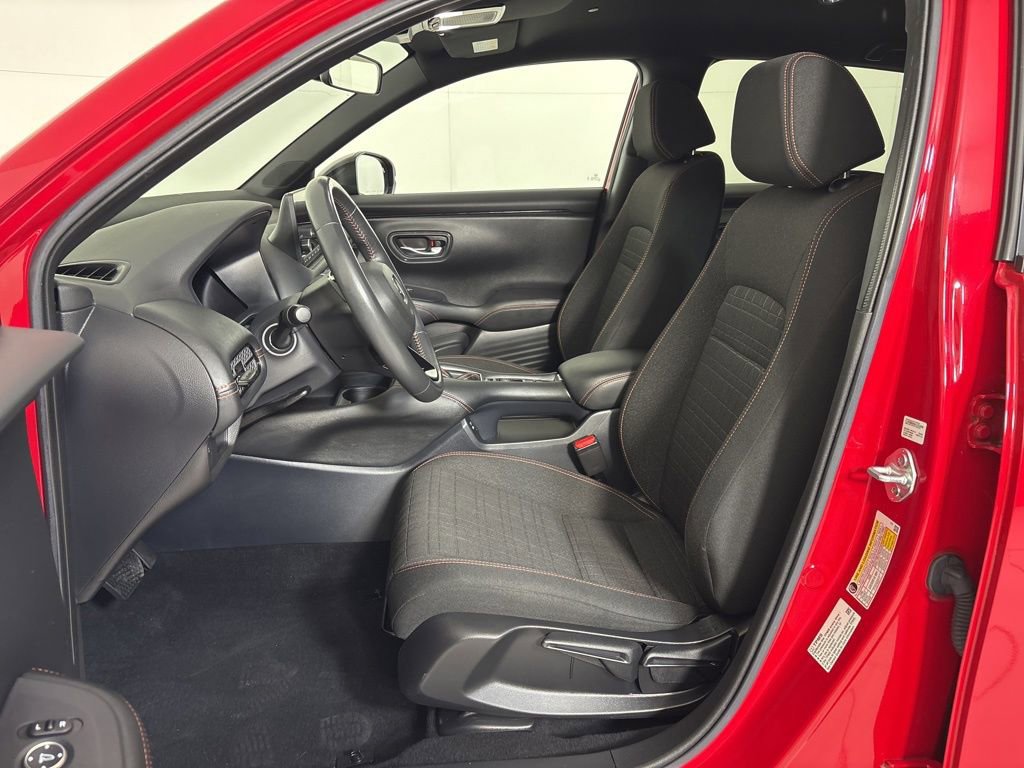 Used 2024 Honda HR-V Sport image 14