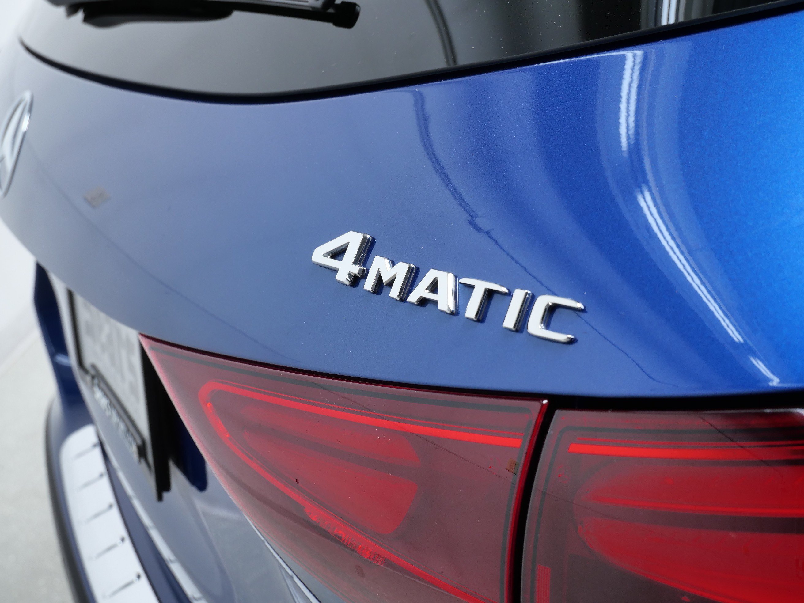Certified 2025 Mercedes-Benz GLA 250 4MATIC image 6