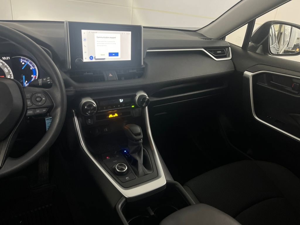 Used 2025 Toyota RAV4 LE image 34