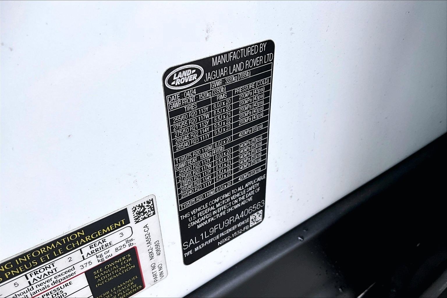 Used 2024 Land Rover Range Rover Sport Dynamic SE image 35