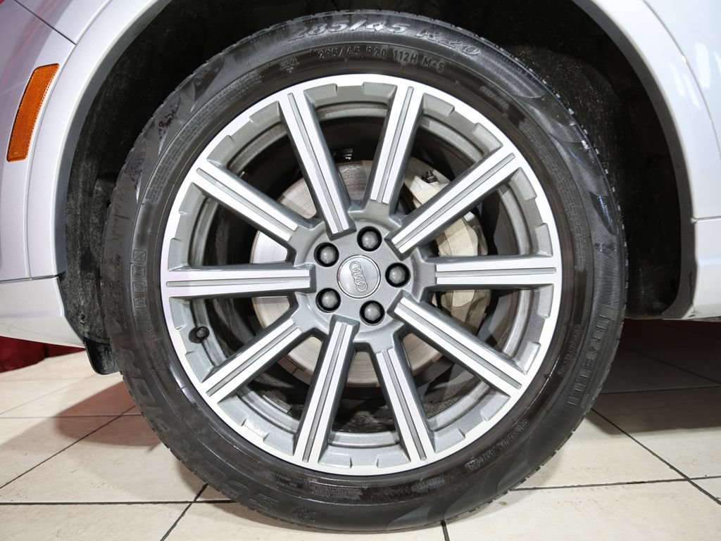 Used 2018 Audi Q7 3.0T Premium Plus w/ Premium Plus Package AWD/4WD image 7