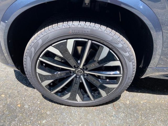 New 2026 Volvo XC90 B6 Ultra image 9