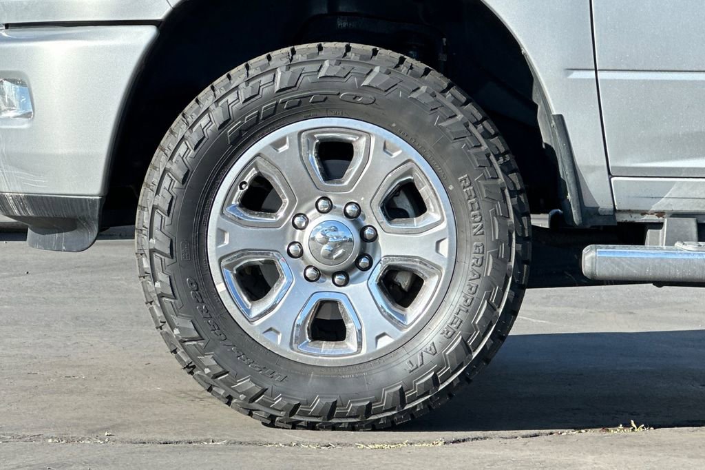 Used 2014 RAM 3500 Laramie Longhorn image 25