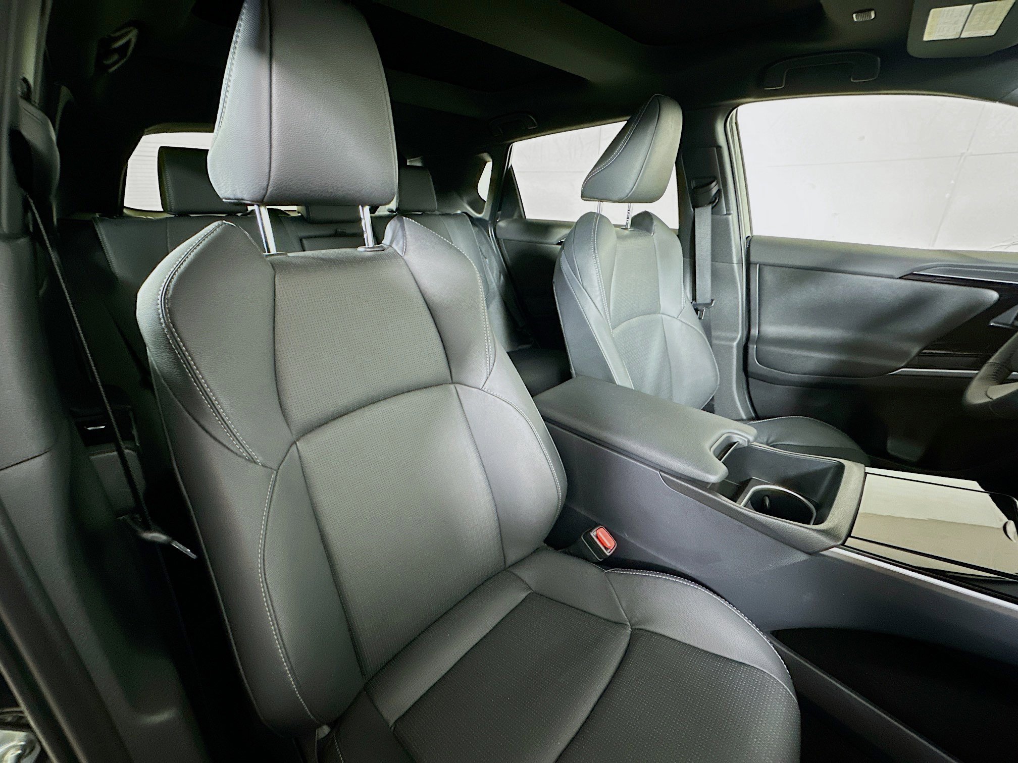 Used 2024 Toyota bZ4X Limited w/ Weather Package image 26