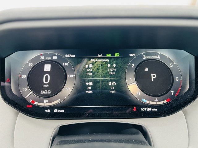 Used 2024 Land Rover Range Rover Sport SE image 13