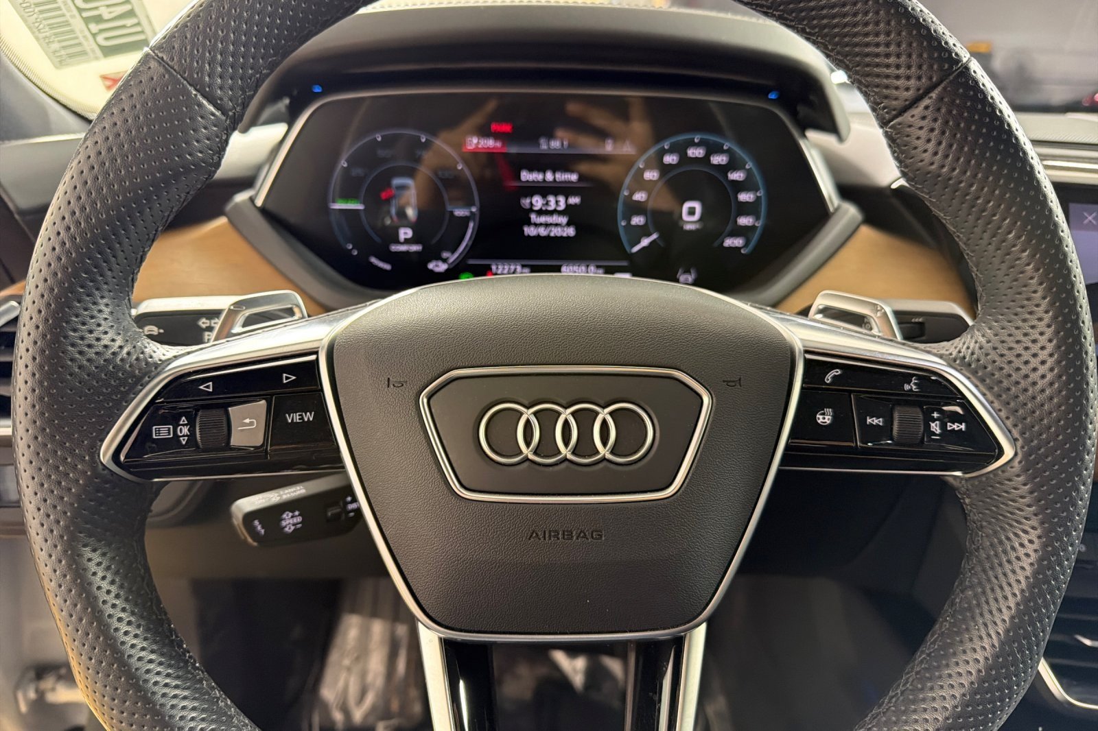 Used 2023 Audi e-tron GT Premium Plus w/ Executive Package AWD/4WD image 21