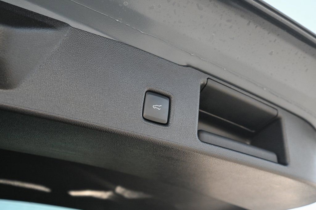 New 2026 Ford Escape ST-Line Select w/ Equipment Group 401A image 14