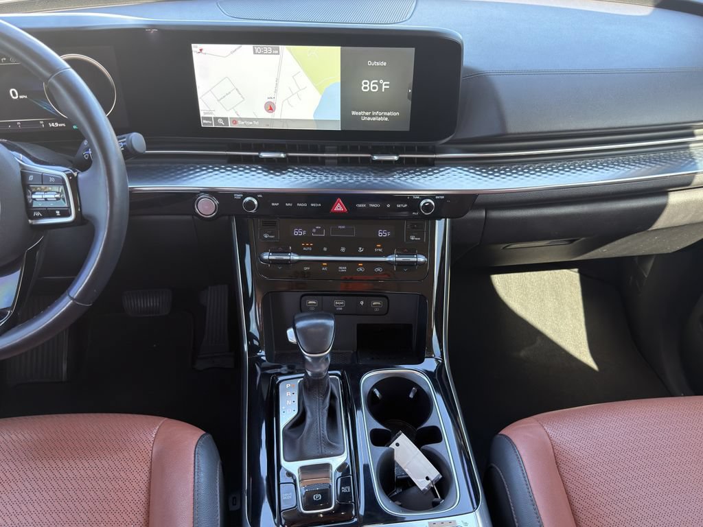 Used 2022 Kia Carnival SX Prestige FWD image 17