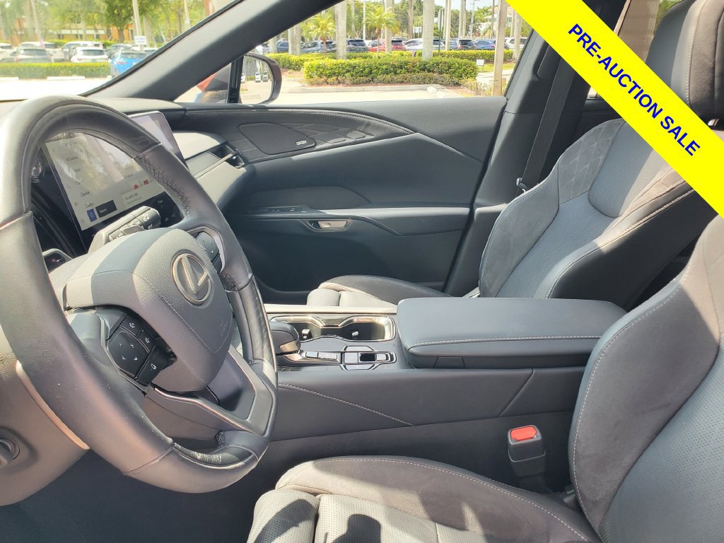 Used 2023 Lexus RX 350 FWD w/ Cold Area Package image 15