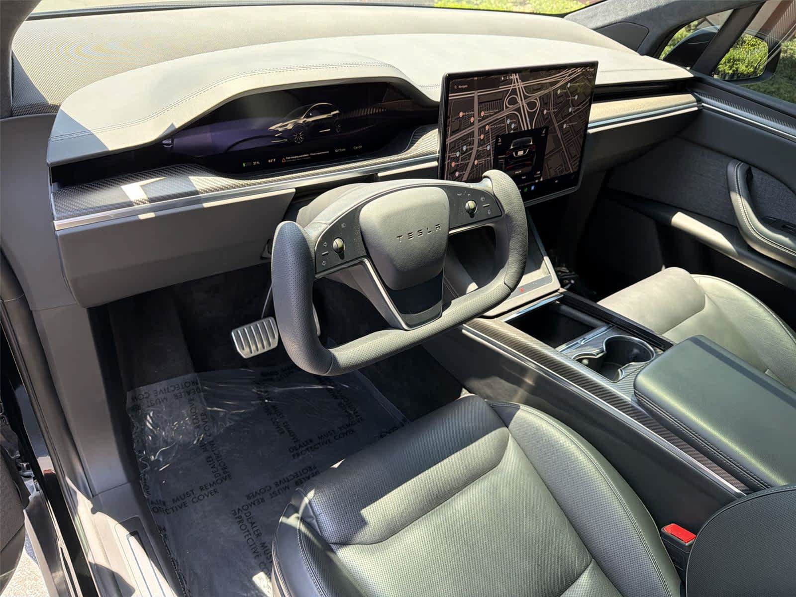 Used 2022 Tesla Model X Plaid AWD/4WD image 2
