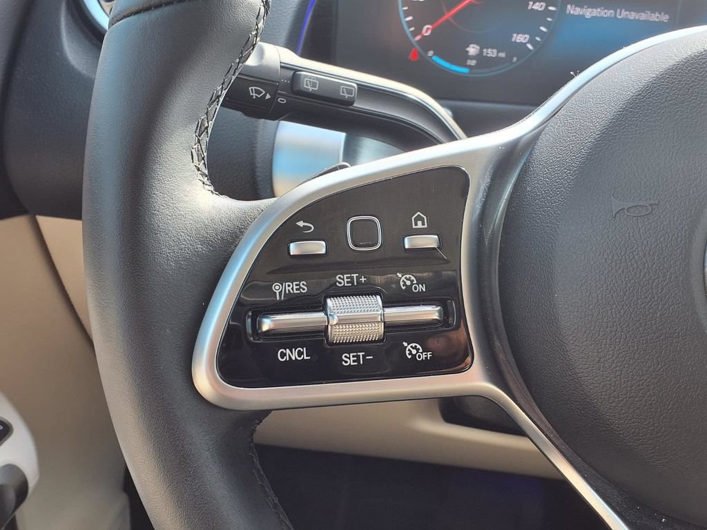 Used 2023 Mercedes-Benz GLB 250 image 14