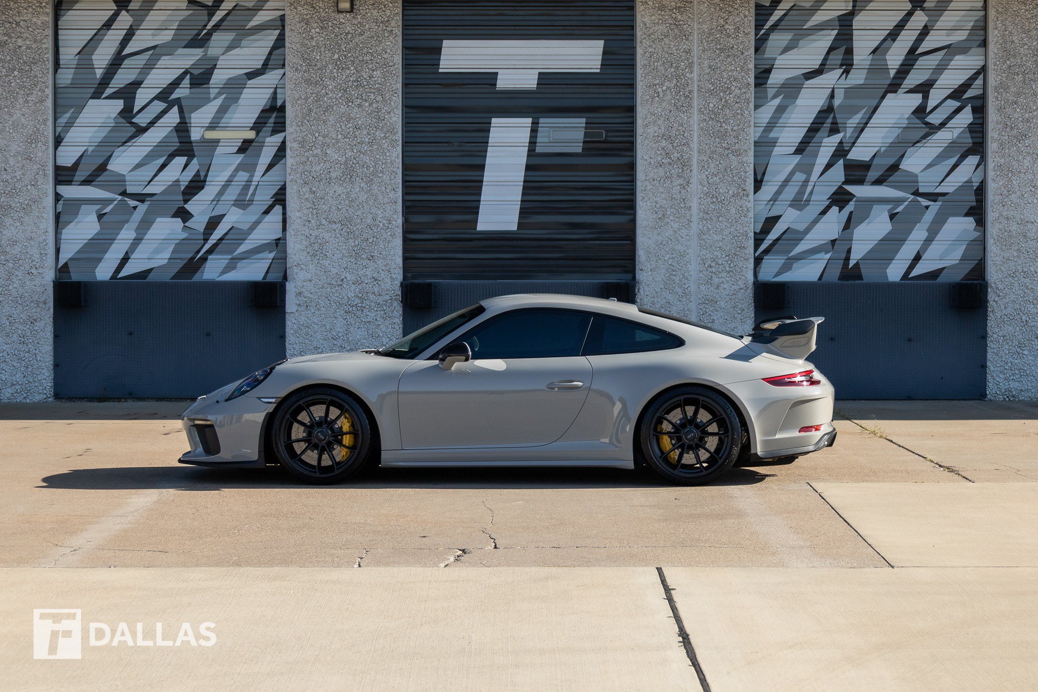 Used 2018 Porsche 911 GT3 RWD image 7