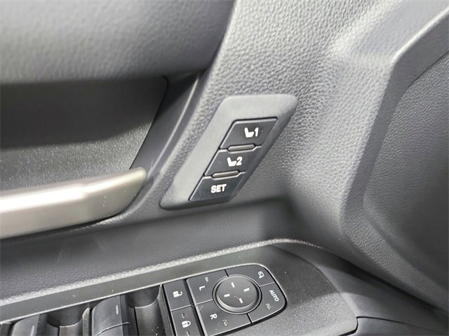 Used 2025 Toyota 4Runner Limited image 21