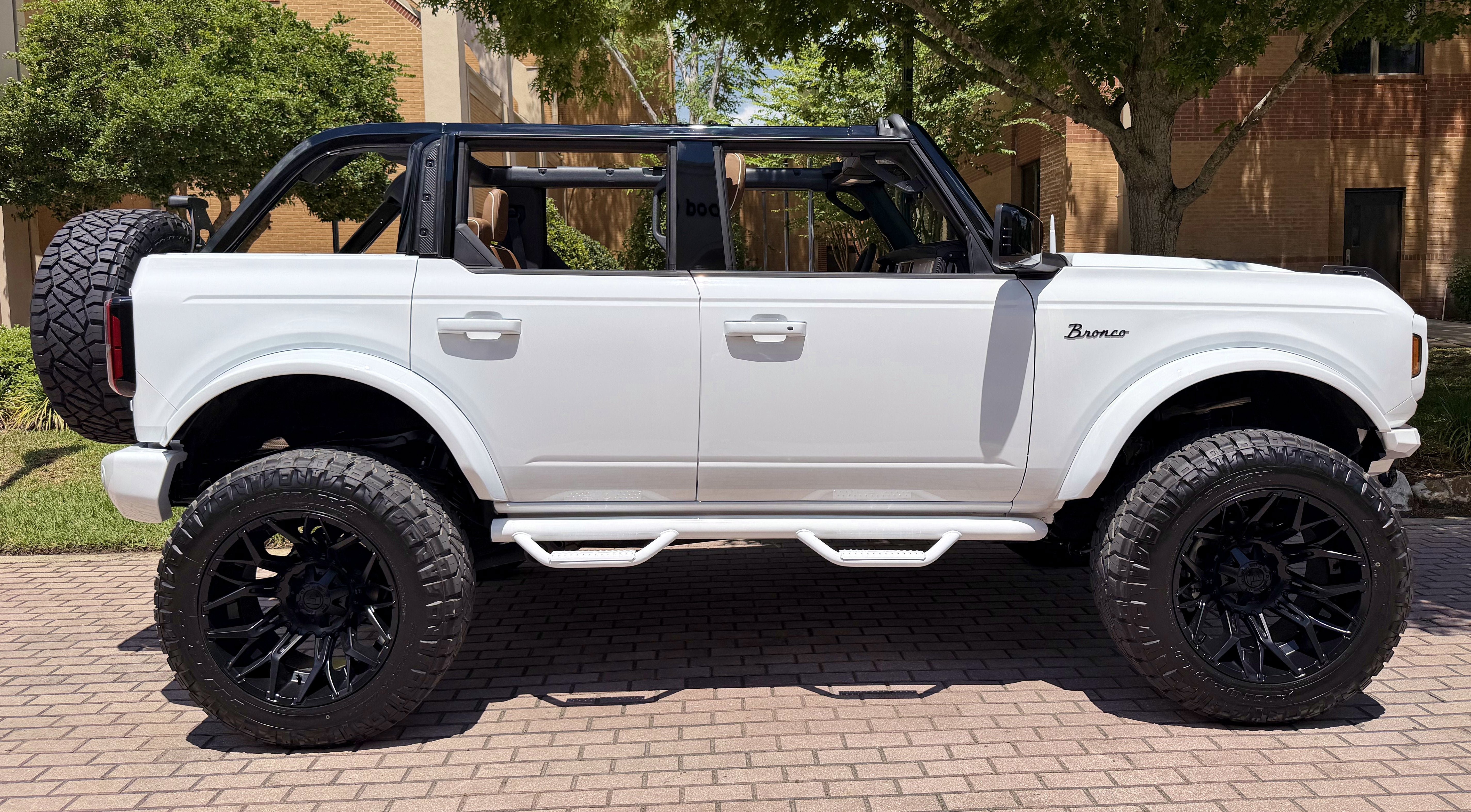 Used 2026 Ford Bronco Outer Banks AWD/4WD image 11