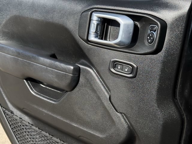 Used 2022 Jeep Wrangler Unlimited Sport w/ Sun And Sound Package AWD/4WD image 24