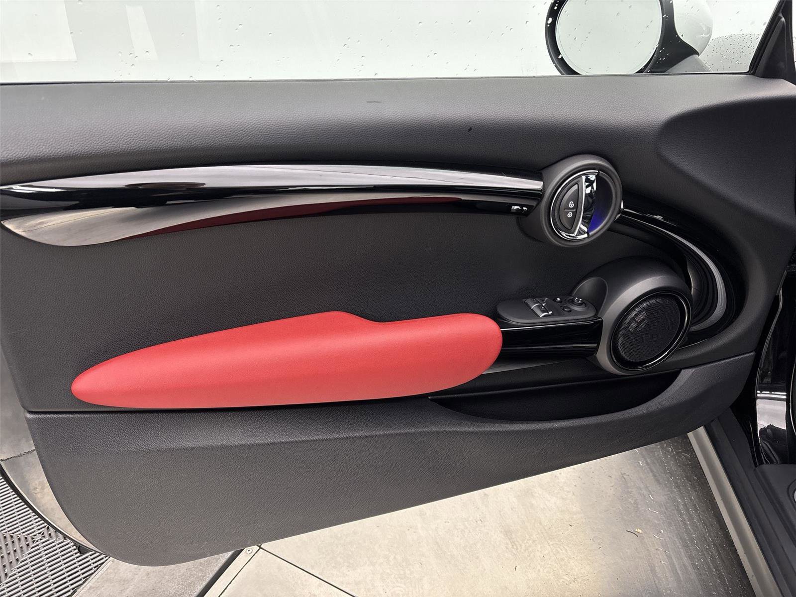 Used 2019 MINI Cooper S w/ Driver Assistance Package image 26