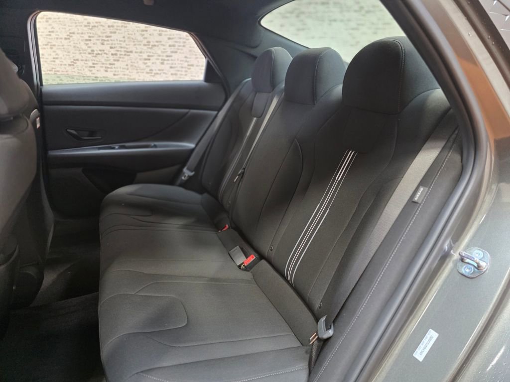 New 2026 Hyundai Elantra SEL Sport Premium FWD image 11