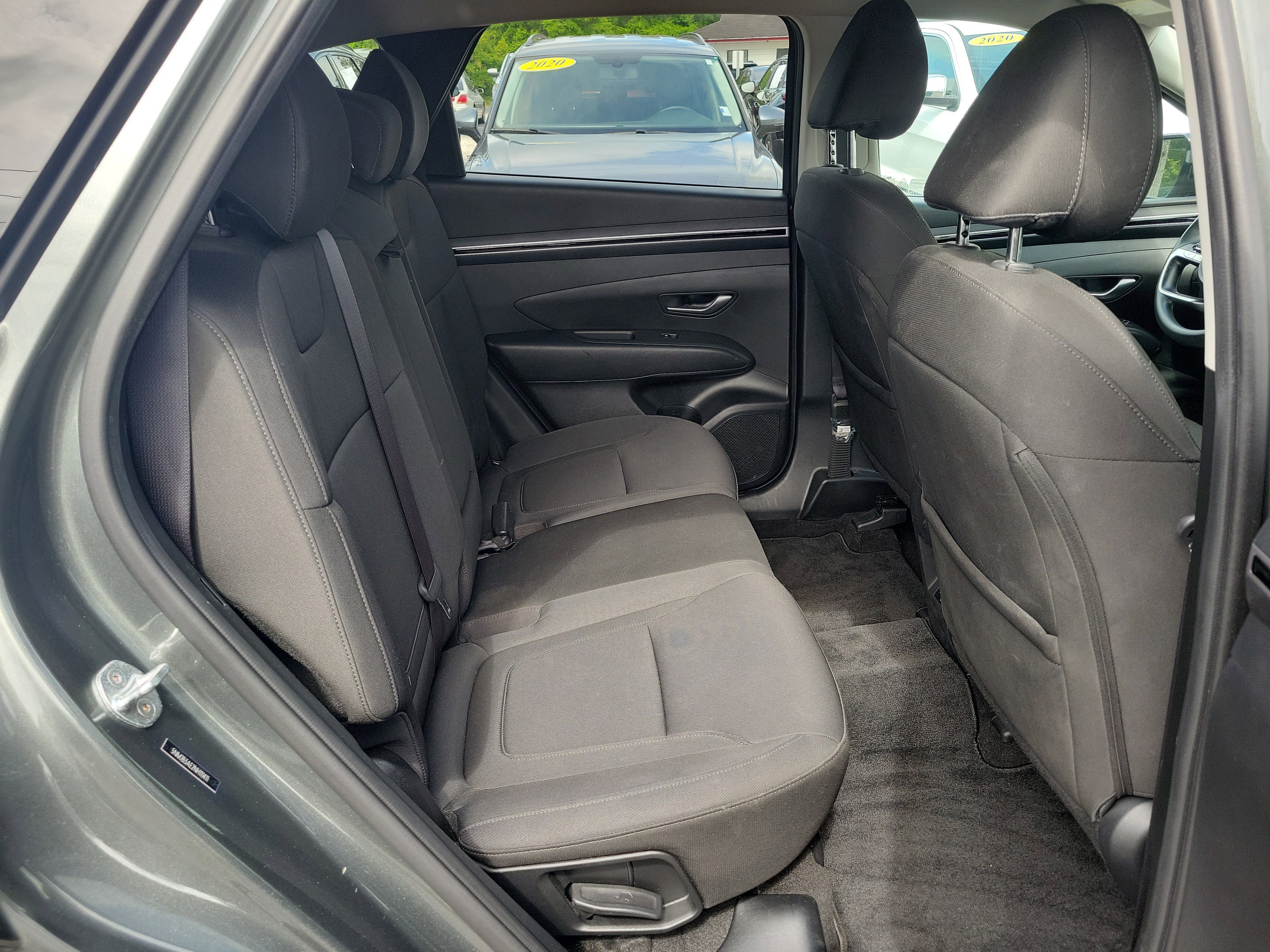 Used 2022 Hyundai Tucson SEL FWD image 12