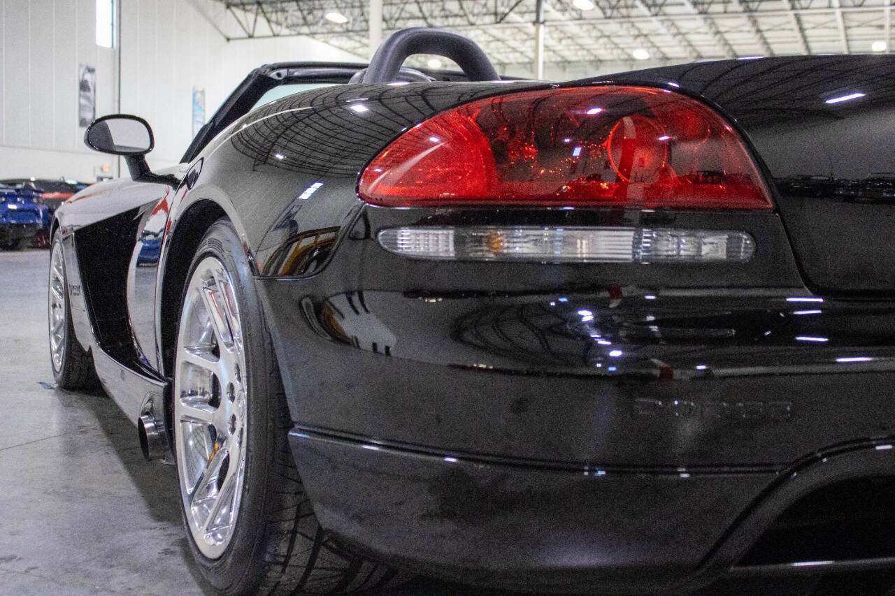 Used 2003 Dodge Viper SRT-10 image 34