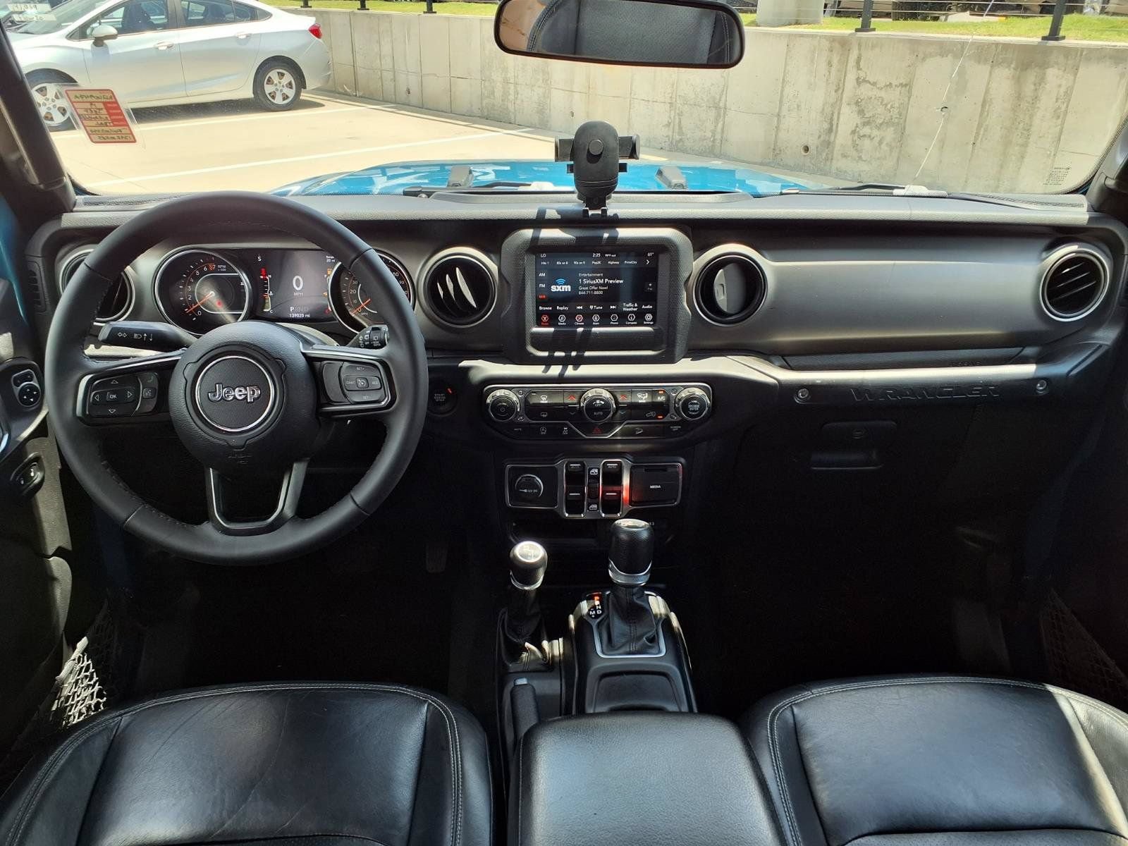 Used 2019 Jeep Wrangler Unlimited Sport S AWD/4WD image 10