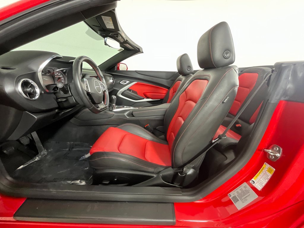 Used 2022 Chevrolet Camaro LT w/ RS Package image 13