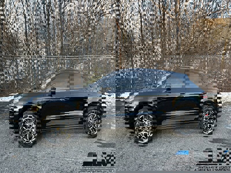 Used 2016 Porsche Macan S AWD/4WD image 16