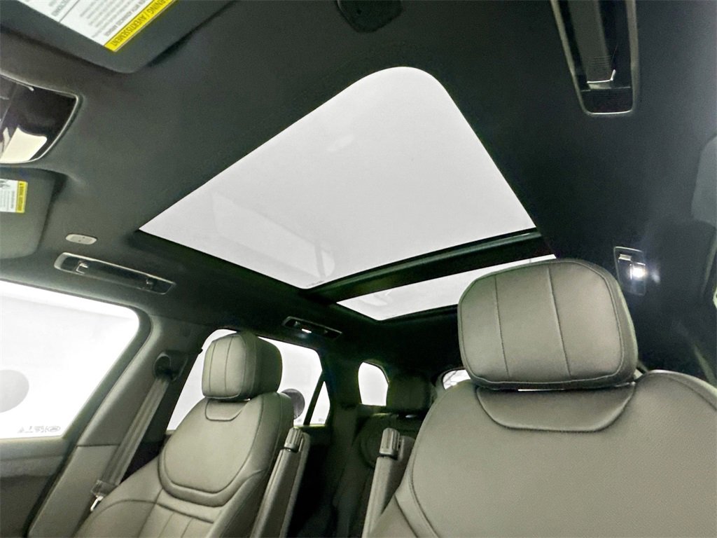 New 2026 Land Rover Range Rover Sport Dynamic SE image 21