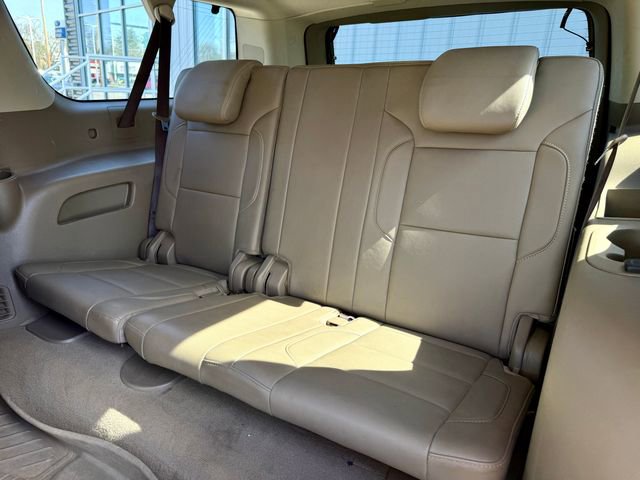 Used 2019 Chevrolet Suburban LT w/ Max Trailering Package image 12