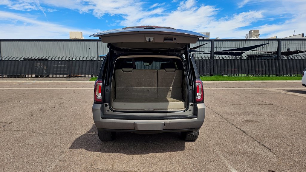 Used 2019 GMC Yukon SLT w/ Premium Edition RWD image 14