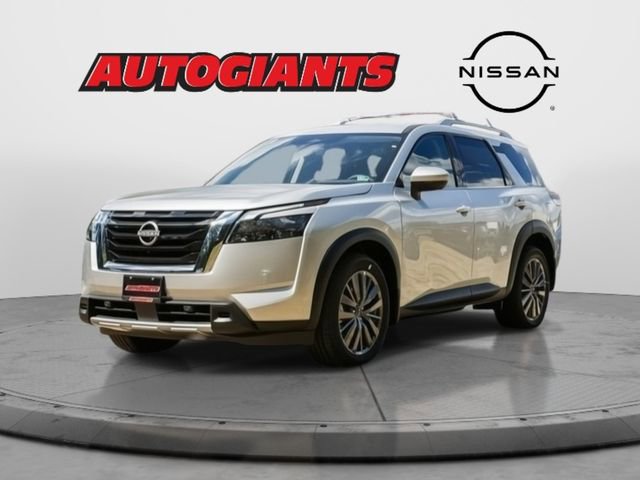 New 2025 Nissan Pathfinder SL w/ SL Premium Package image 4
