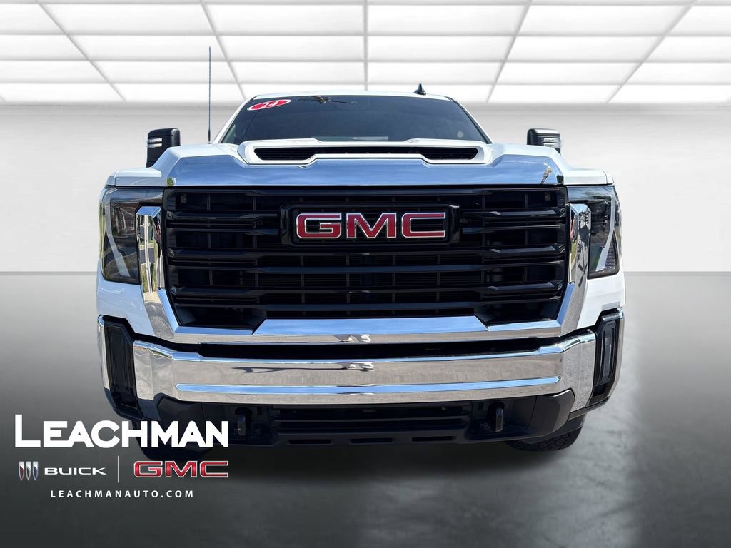 Used 2024 GMC Sierra 2500 Pro w/ Convenience Package AWD/4WD image 9