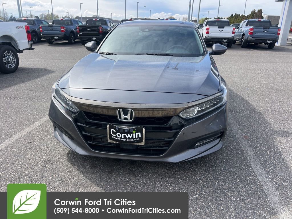 Used 2018 Honda Accord Sport image 9