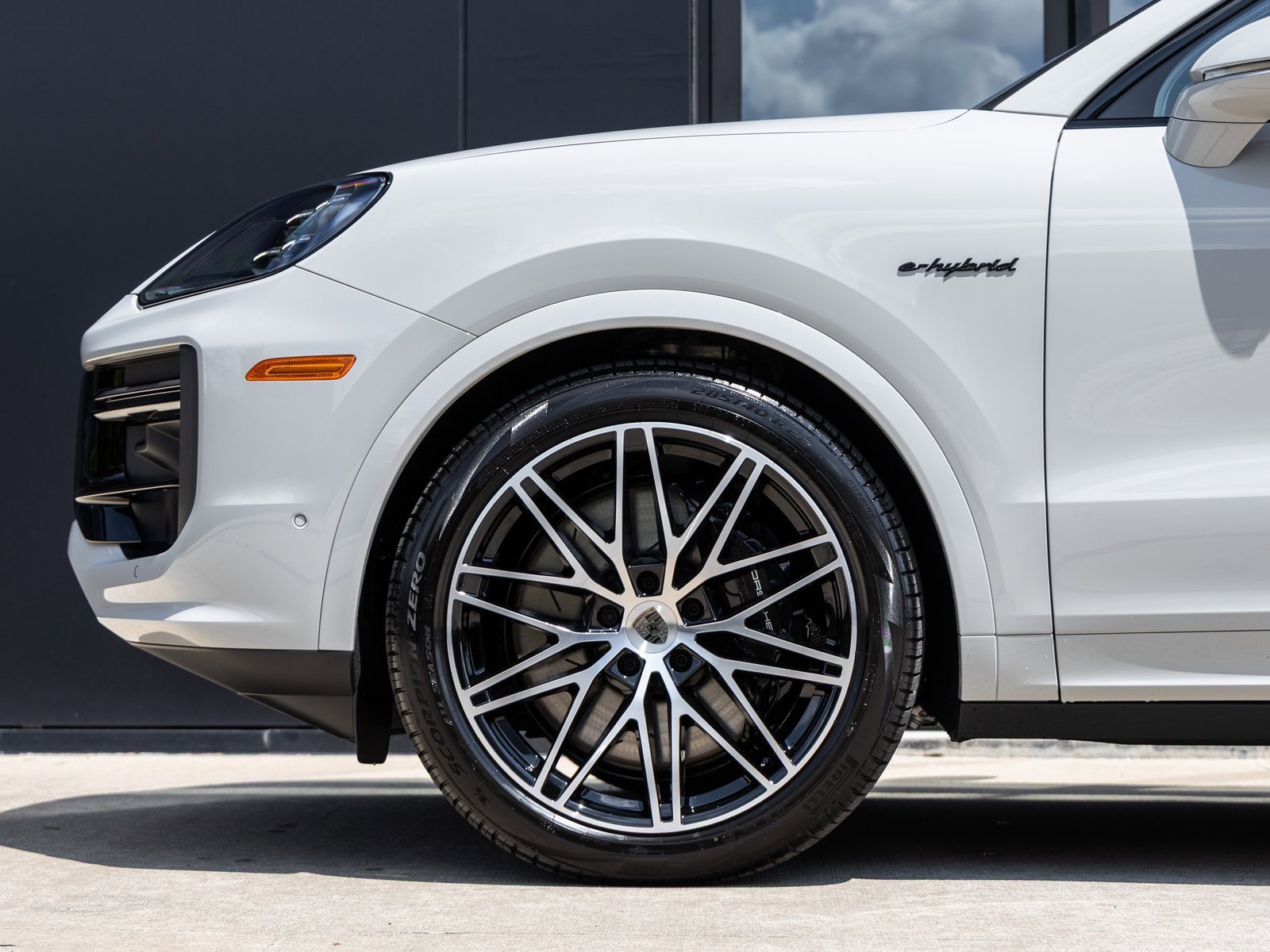 New 2026 Porsche Cayenne Turbo image 13