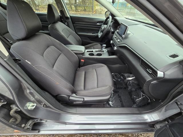 Used 2020 Nissan Altima 2.5 S image 16