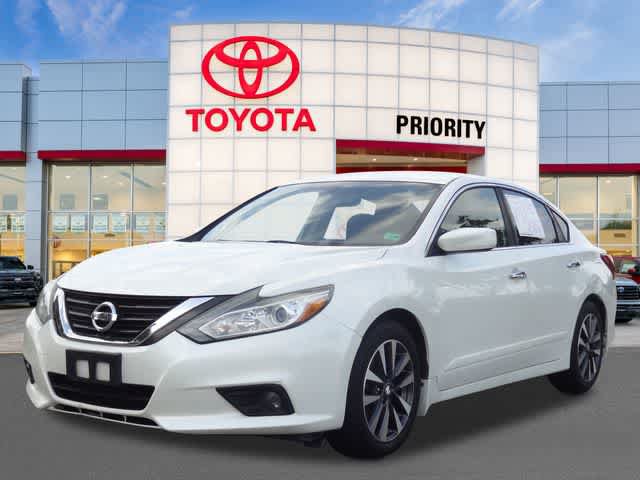 Used 2016 Nissan Altima 2.5 SV FWD image 1