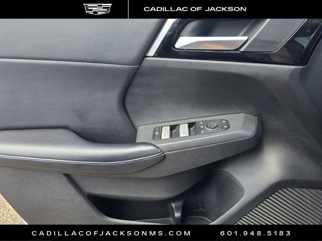 Used 2023 Mitsubishi Outlander SE image 21