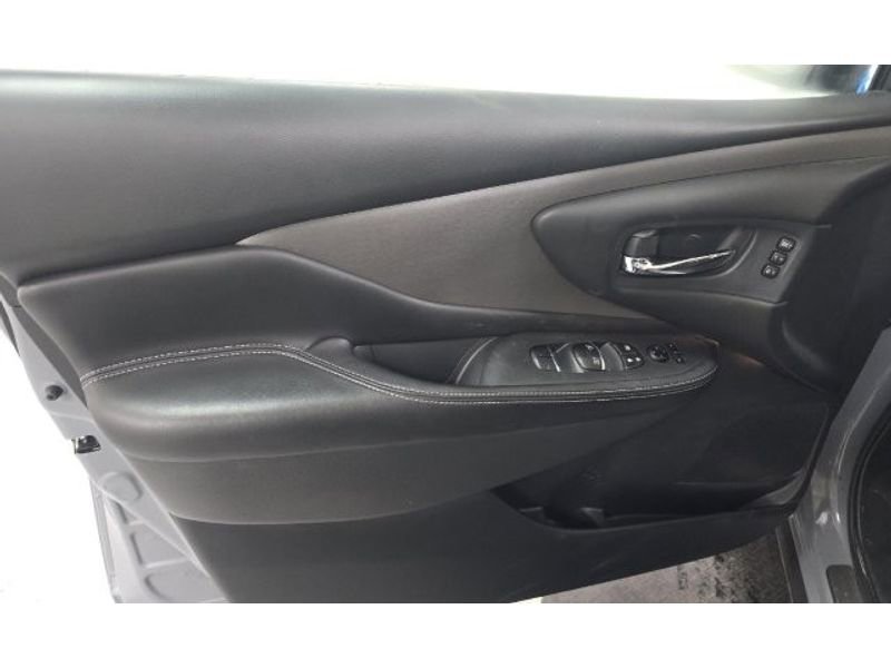 Used 2021 Nissan Murano SL image 7