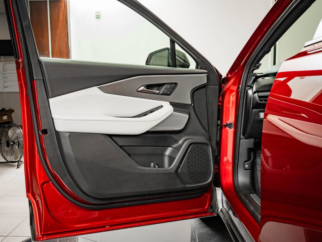 Used 2024 Acura ZDX A-Spec image 25