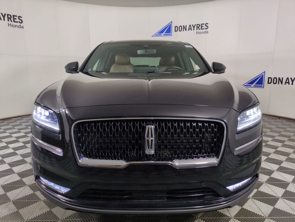 Used 2022 Lincoln Nautilus Reserve w/ Equipment Group 202A image 11