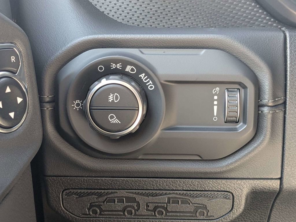 New 2026 Jeep Gladiator Rubicon AWD/4WD image 19