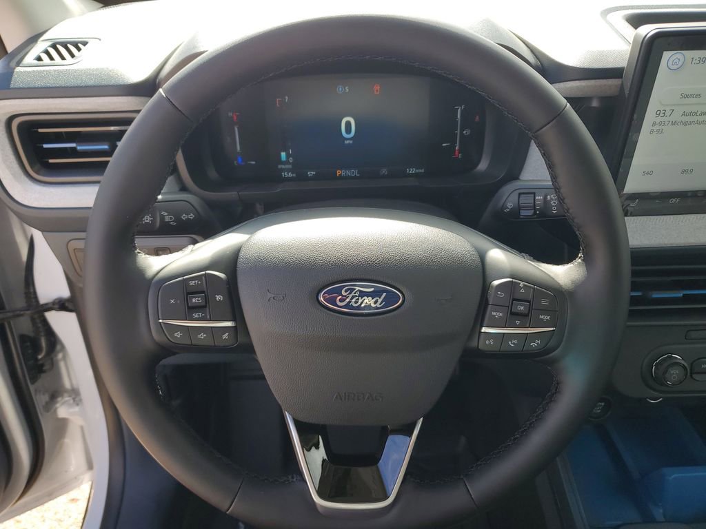 New 2025 Ford Maverick XLT w/ XLT Luxury Package image 18