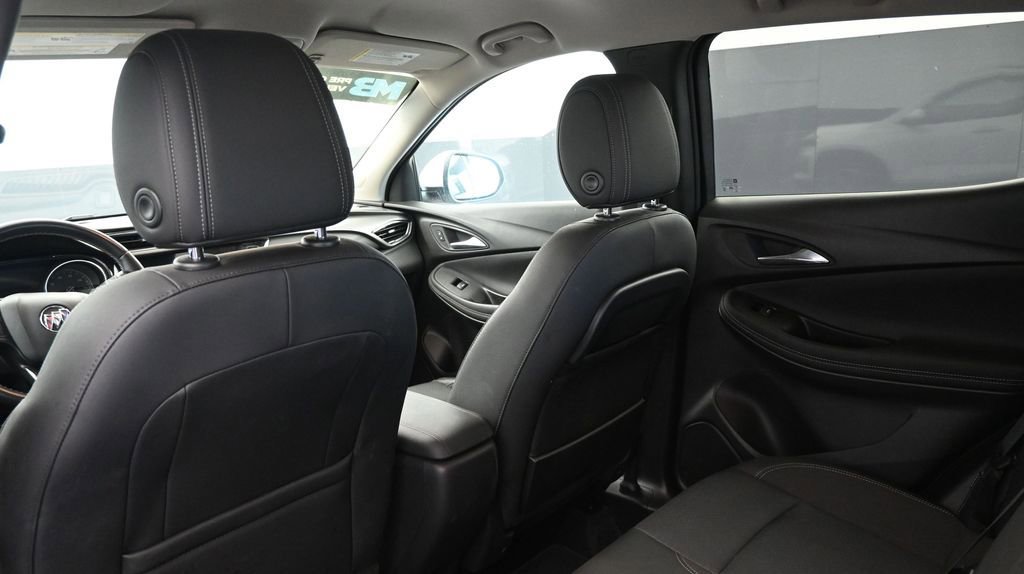 Used 2022 Buick Encore GX Select FWD image 21