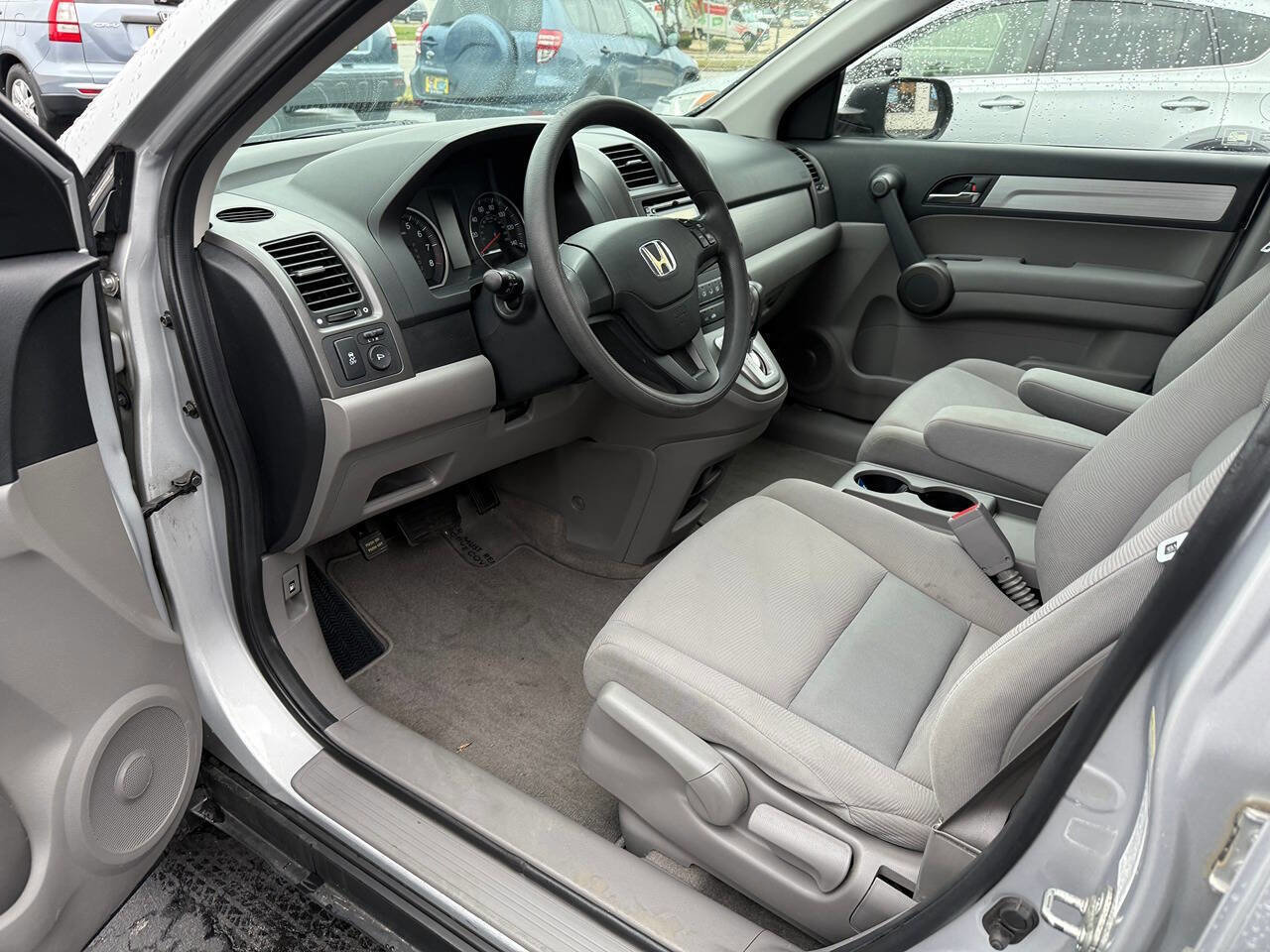 Used 2011 Honda CR-V LX image 46